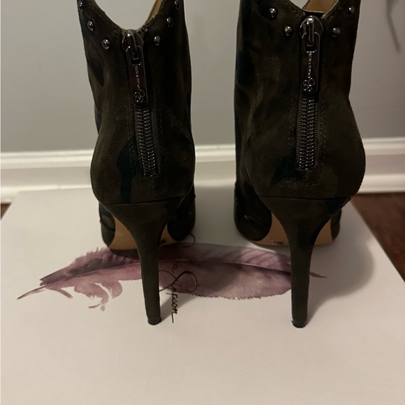 Jessica Simpson Camo Stiletto Booties SIZE 7 - Picture 4 of 8